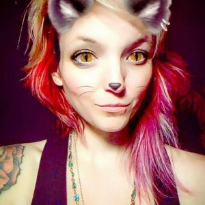 Meet your Posher, Kyna